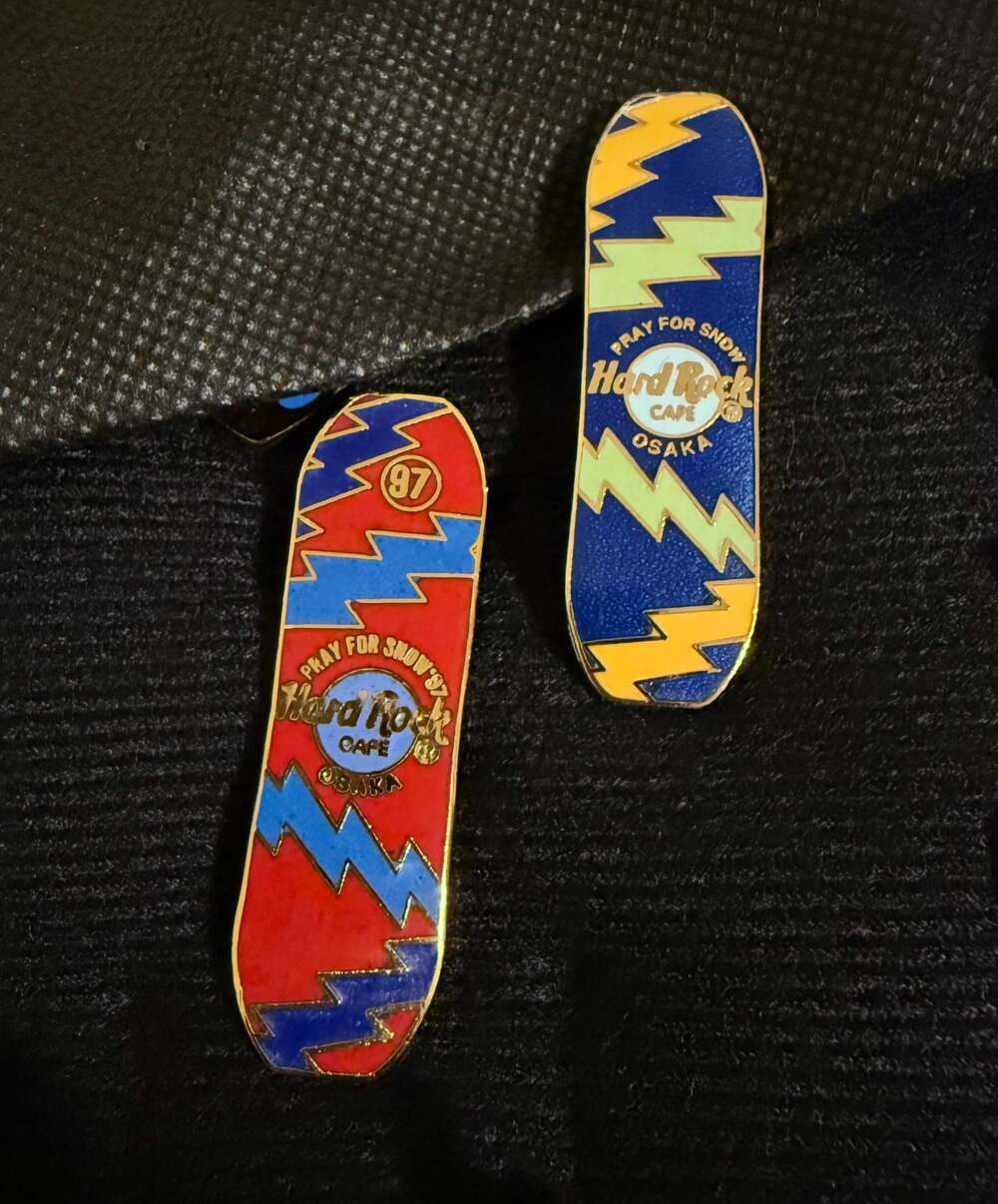 Hard Rock Cafe Osaka Pray For Snow Snowboard Lapel Pins Set